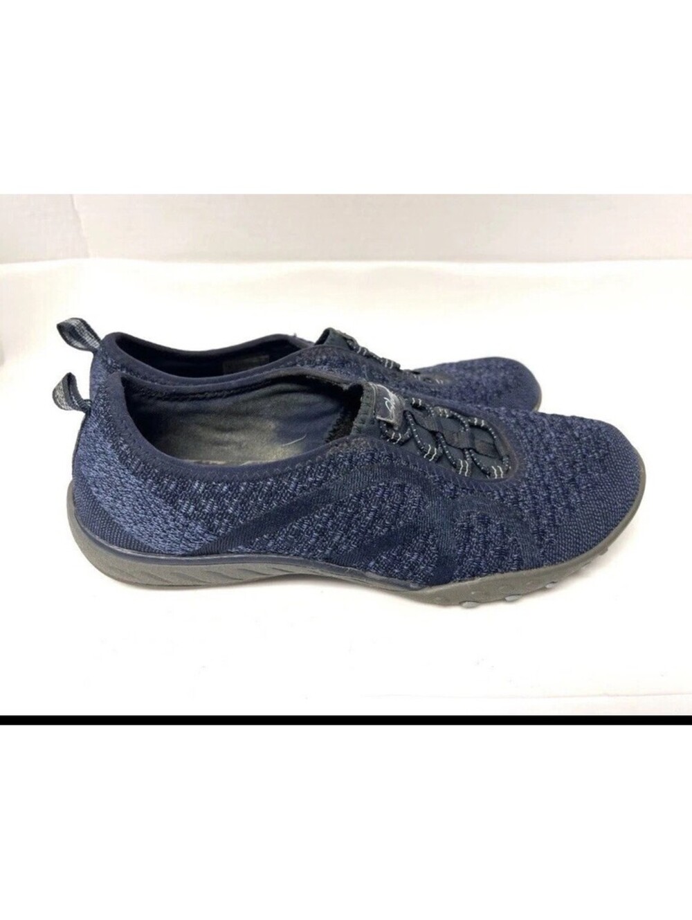 Skechers Breathe Easy Air Cooled Knit Womens Size 7.5 Blue Navy Shoes Sneakers